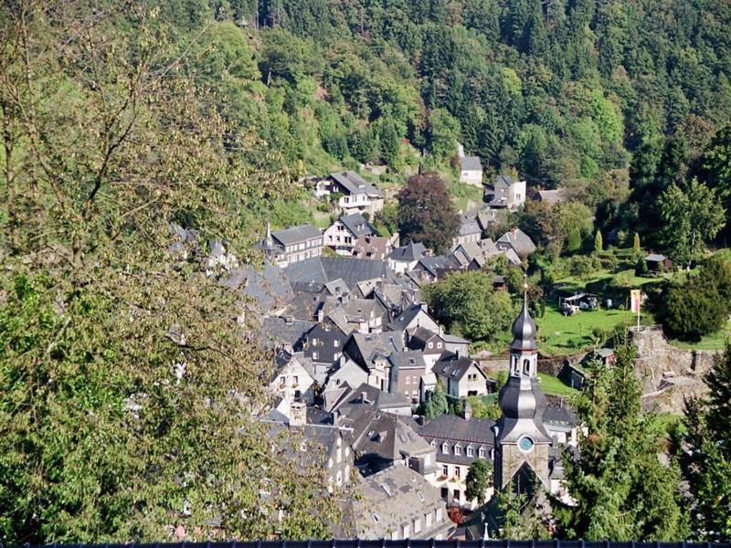 Вилла Roder Am Eifelsteig Моншау Экстерьер фото